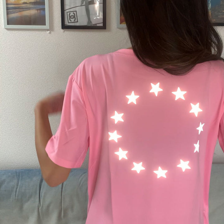 大T恤女性的大剪影超过尺寸折磨器星星