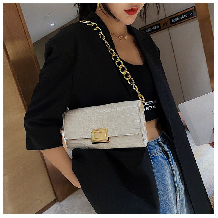 お財布 ポシェット バッグ ショルダーバッグ 型押し クロコダイル フェイクレザー